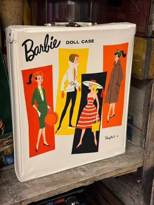Barbie doll case - 1961
