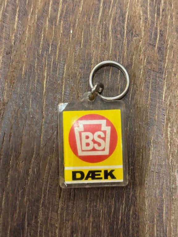 BS Dæk - Nøglering