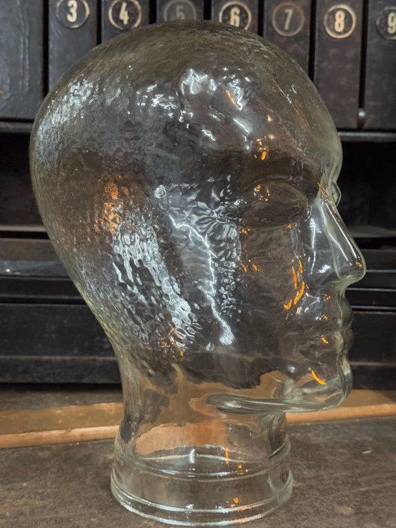 Glas hattehovede