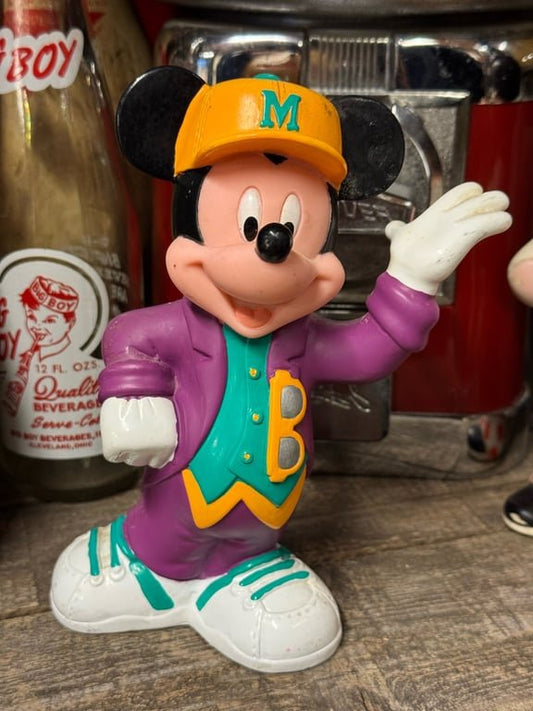 Mickey cool